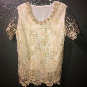 Unbranded Beautiful lace and silk floral embroidered pearl accent blouse size S